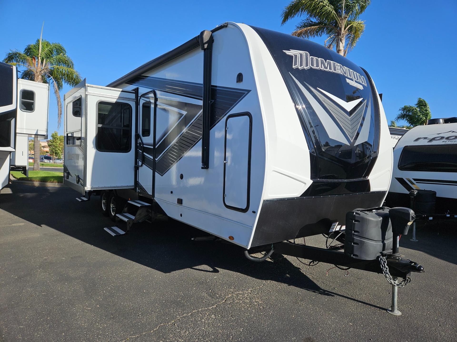 2023 Grand Design Momentum G-Class 29G