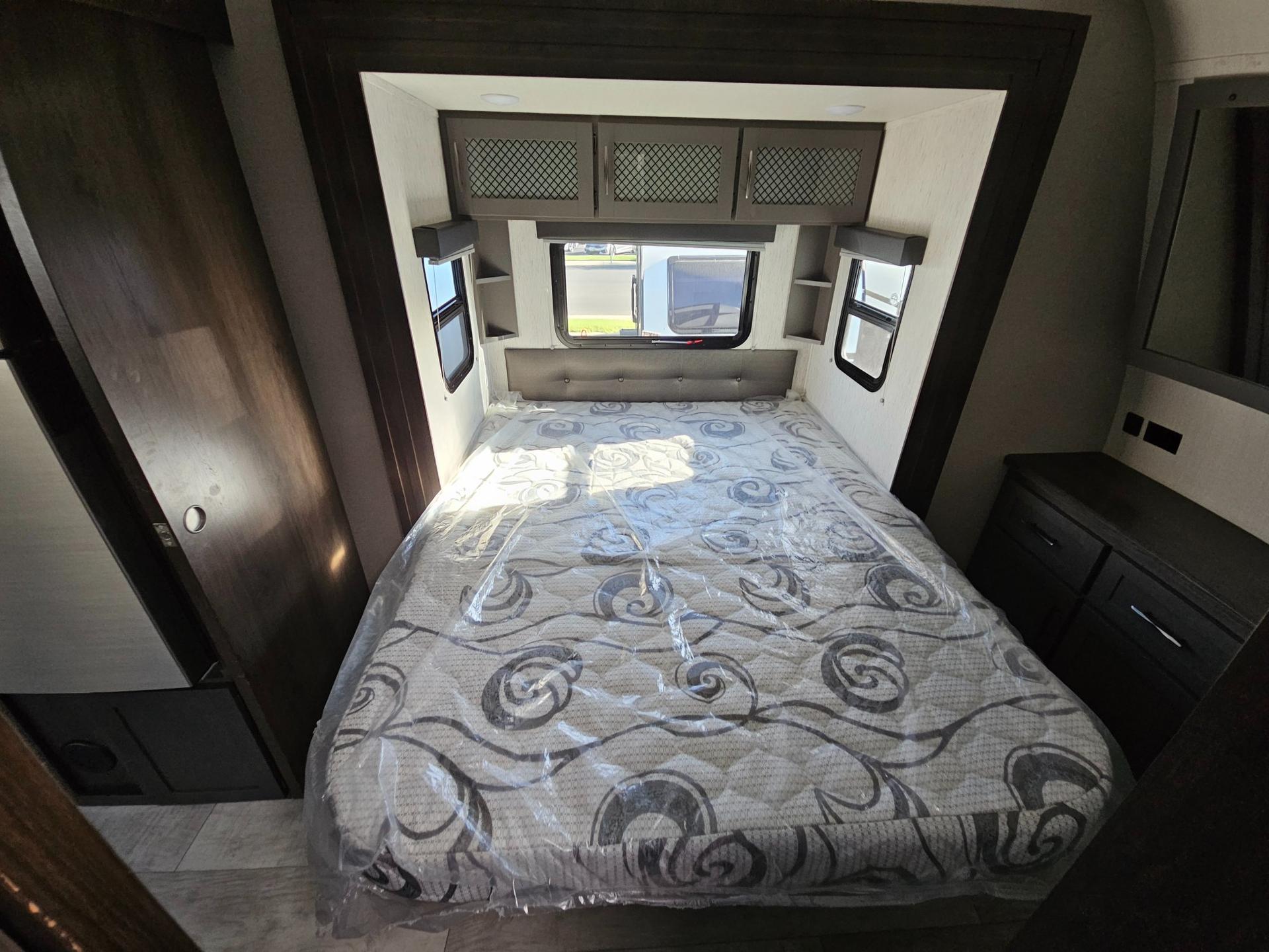 2023 Grand Design 2023 Grand Design Momentum G-Class - thumbnail 19