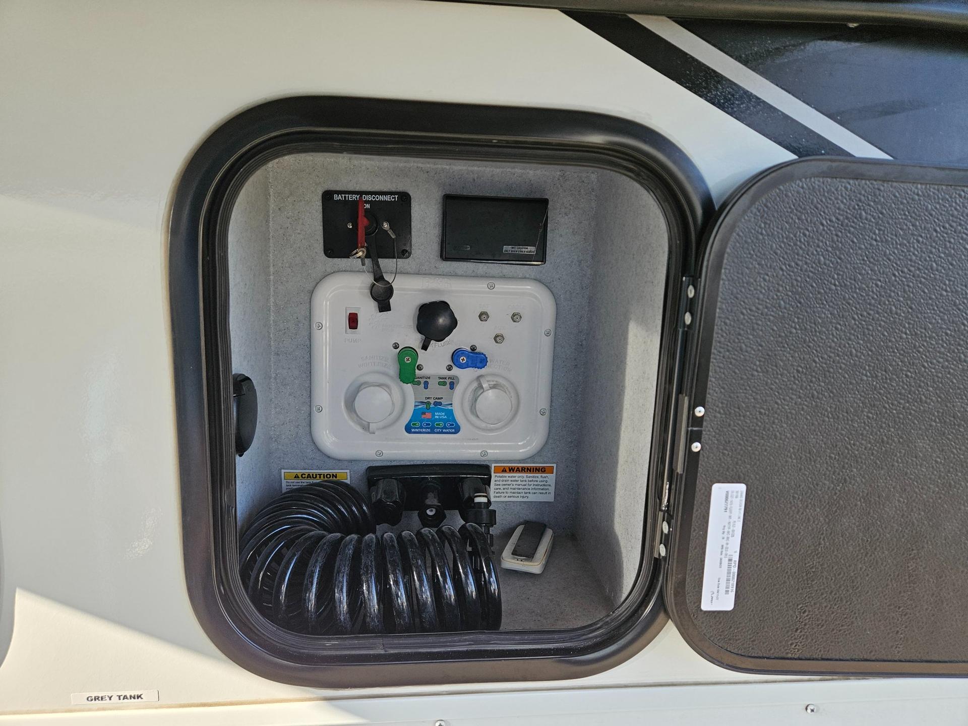 2023 Grand Design 2023 Grand Design Momentum G-Class - thumbnail 45