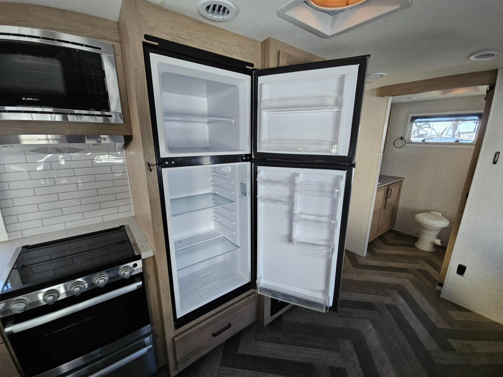 2023 Ember 2023 Ember Touring Edition - thumbnail 19