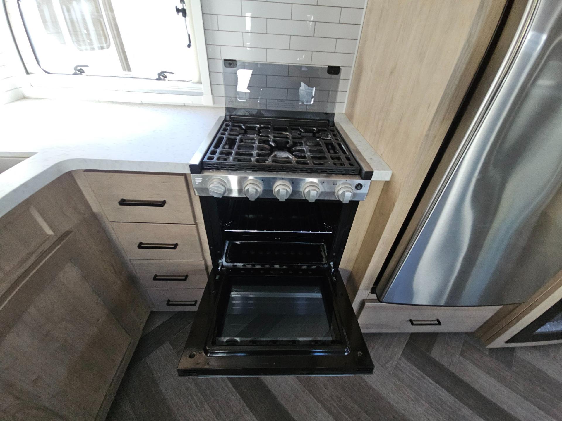 2023 Ember 2023 Ember Touring Edition - thumbnail 23