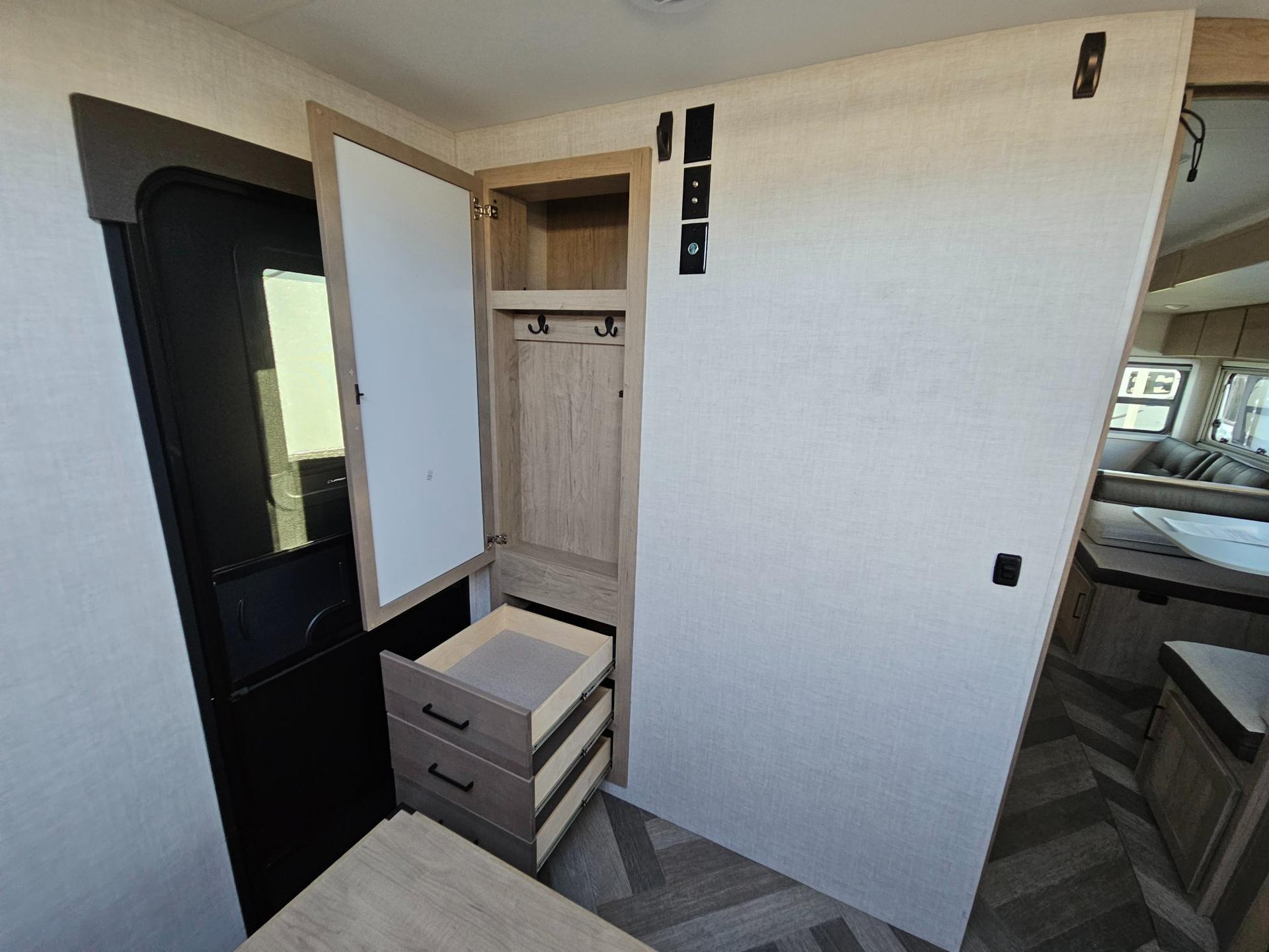 2023 Ember 2023 Ember Touring Edition - thumbnail 30