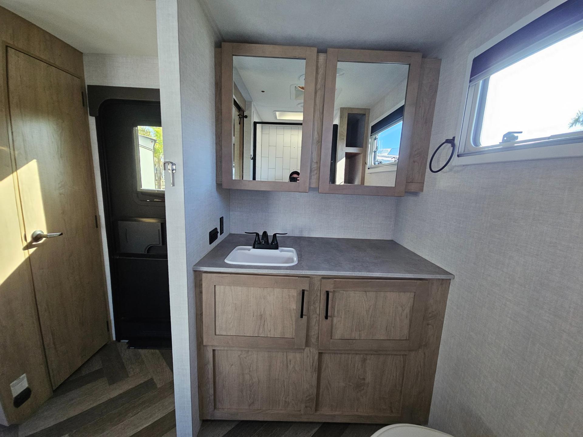 2023 Ember 2023 Ember Touring Edition - thumbnail 35