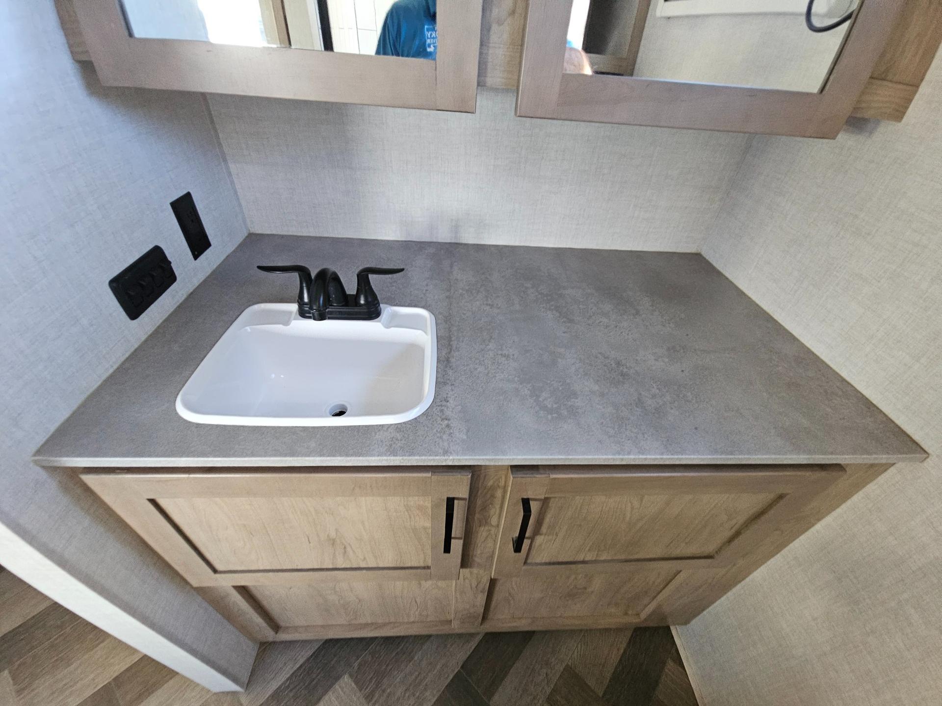 2023 Ember 2023 Ember Touring Edition - thumbnail 37