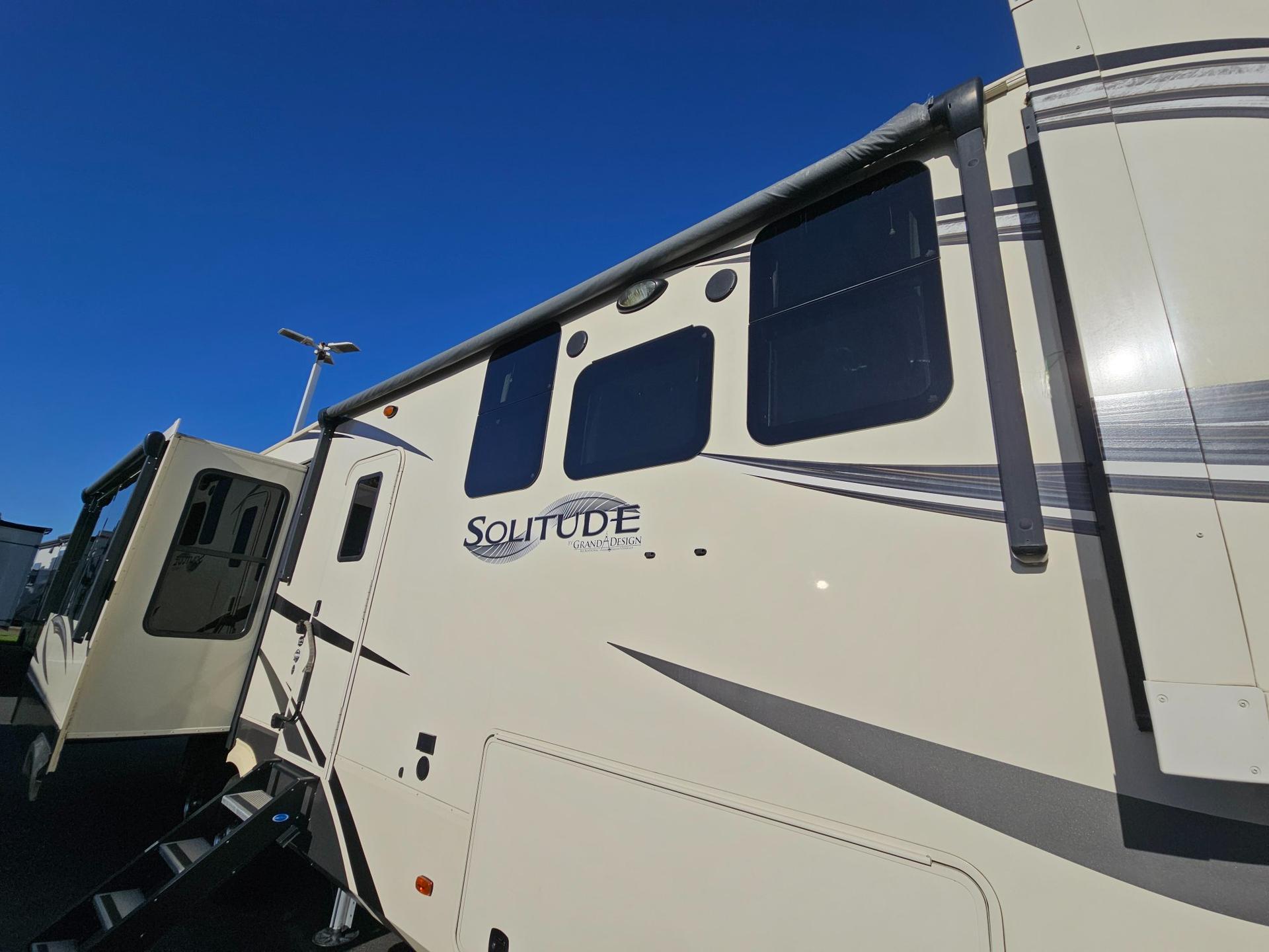 2020 Grand Design 2020 Grand Design Solitude - thumbnail 47