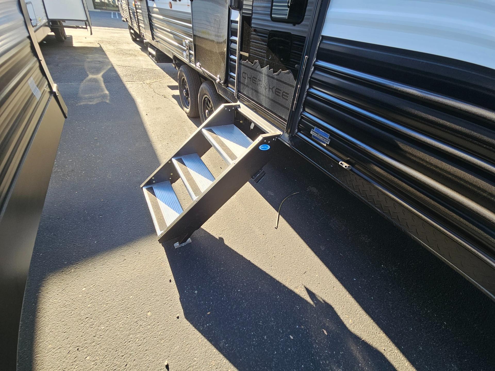 2026 Forest River RV 2026 Forest River RV Cherokee Grey Wolf - thumbnail 10