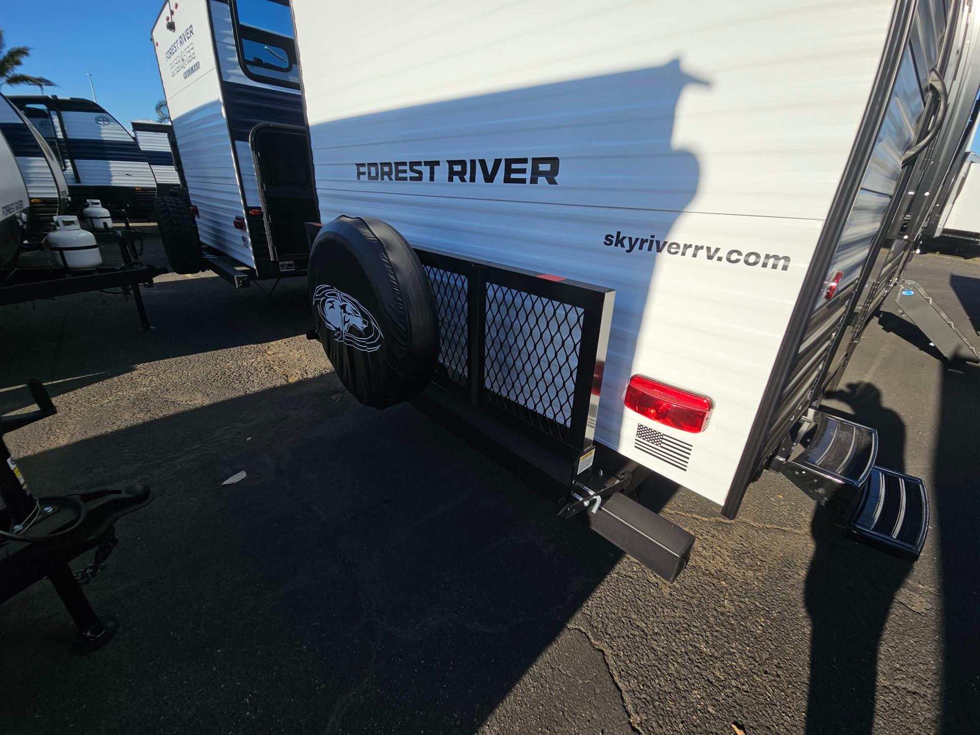 2026 Forest River RV 2026 Forest River RV Cherokee Grey Wolf - thumbnail 16