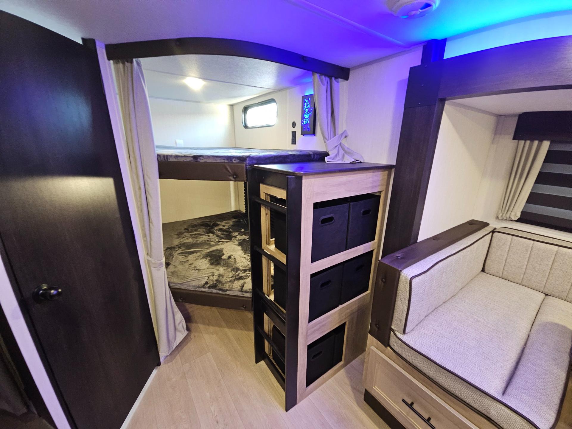 2026 Forest River RV 2026 Forest River RV Cherokee Grey Wolf - thumbnail 28