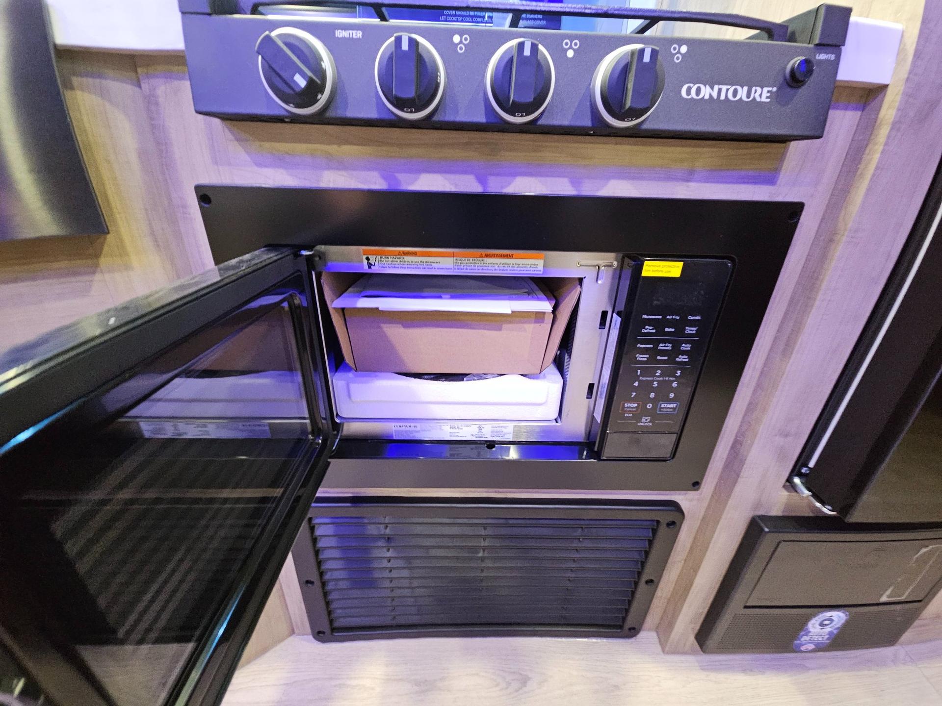 2026 Forest River RV 2026 Forest River RV Cherokee Grey Wolf - thumbnail 34