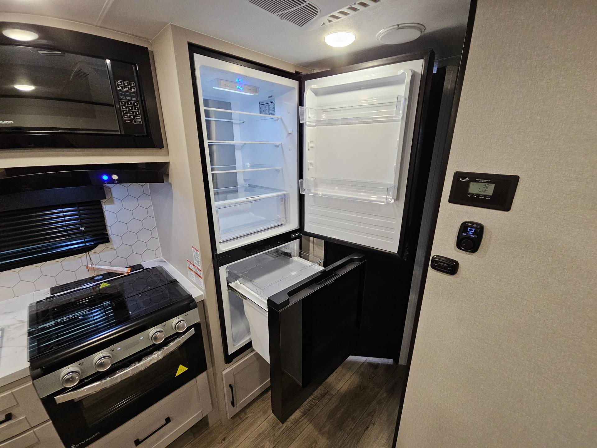 2026 Jayco 2026 Jayco Jay Feather - thumbnail 12