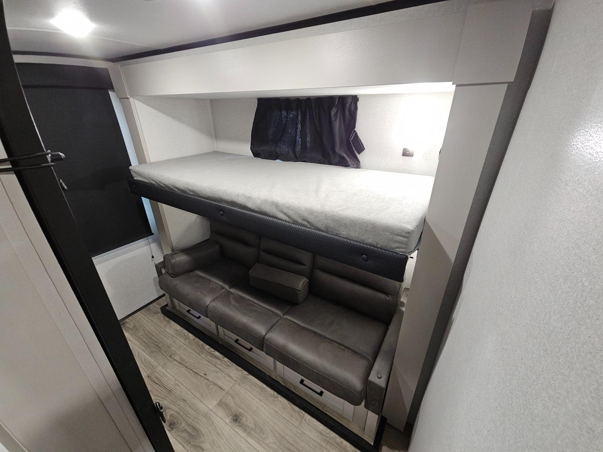 2026 Jayco 2026 Jayco Jay Feather - thumbnail 22