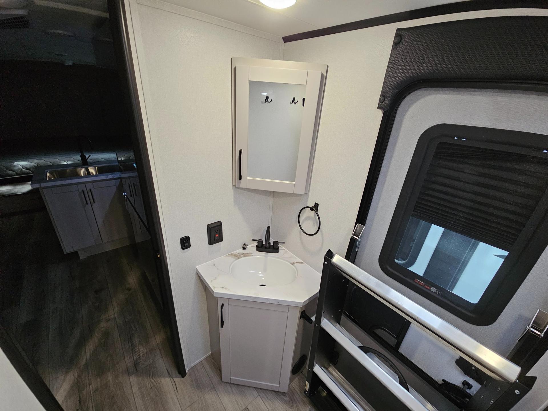 2026 Jayco 2026 Jayco Jay Feather - thumbnail 30