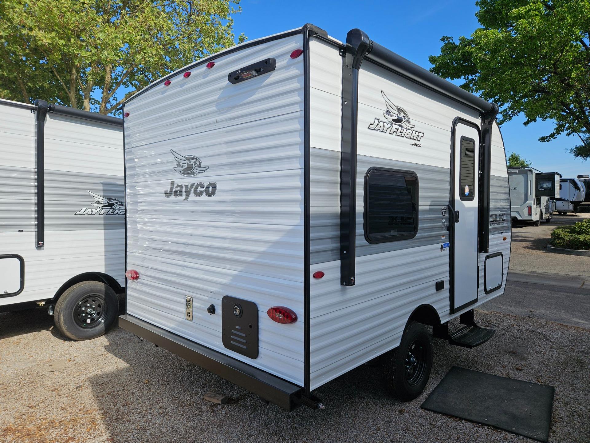 2026 Jayco 2026 Jayco Jay Flight SLX - thumbnail 3