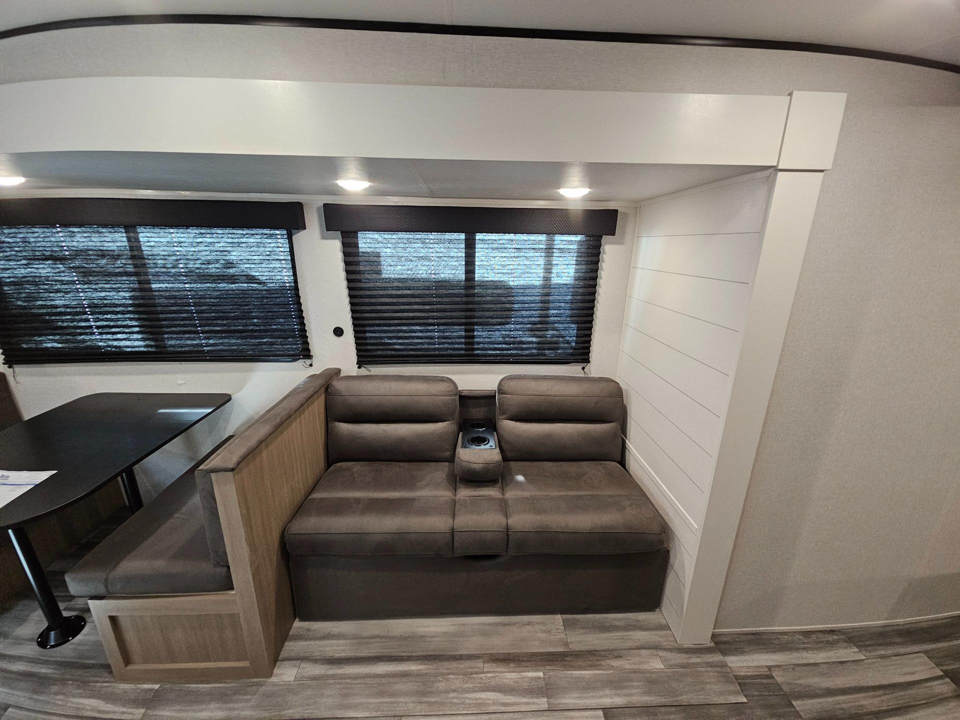 2026 Jayco 2026 Jayco Jay Flight SLX - thumbnail 9