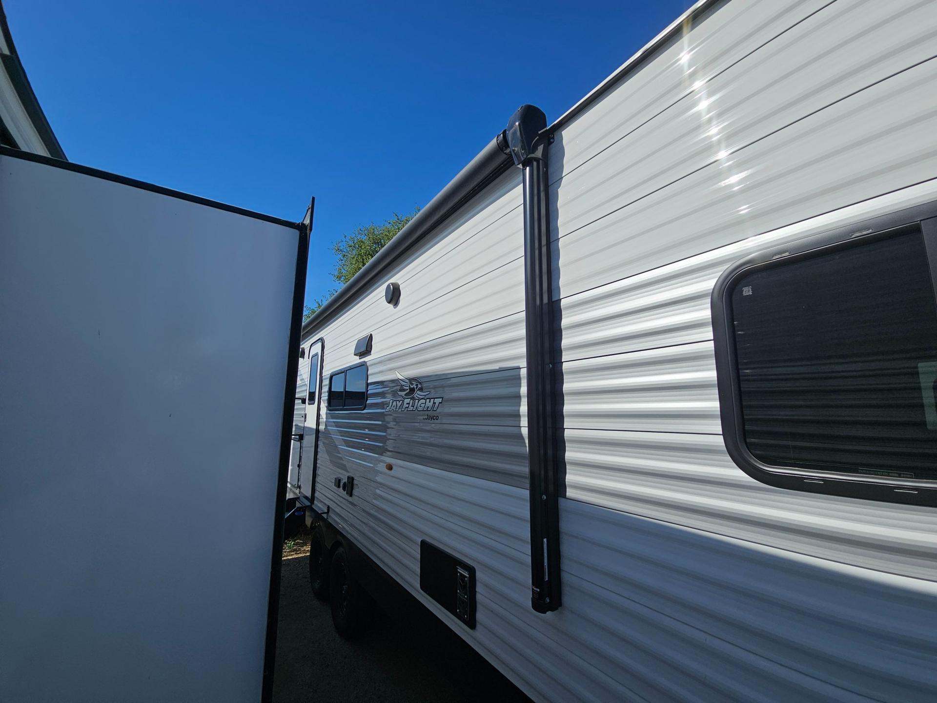 2026 Jayco 2026 Jayco Jay Flight SLX - thumbnail 36