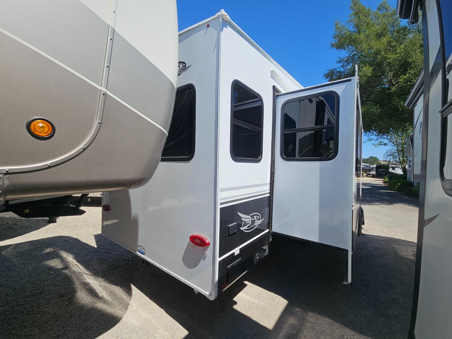 2026 Jayco 2026 Jayco Eagle SLE - thumbnail 3