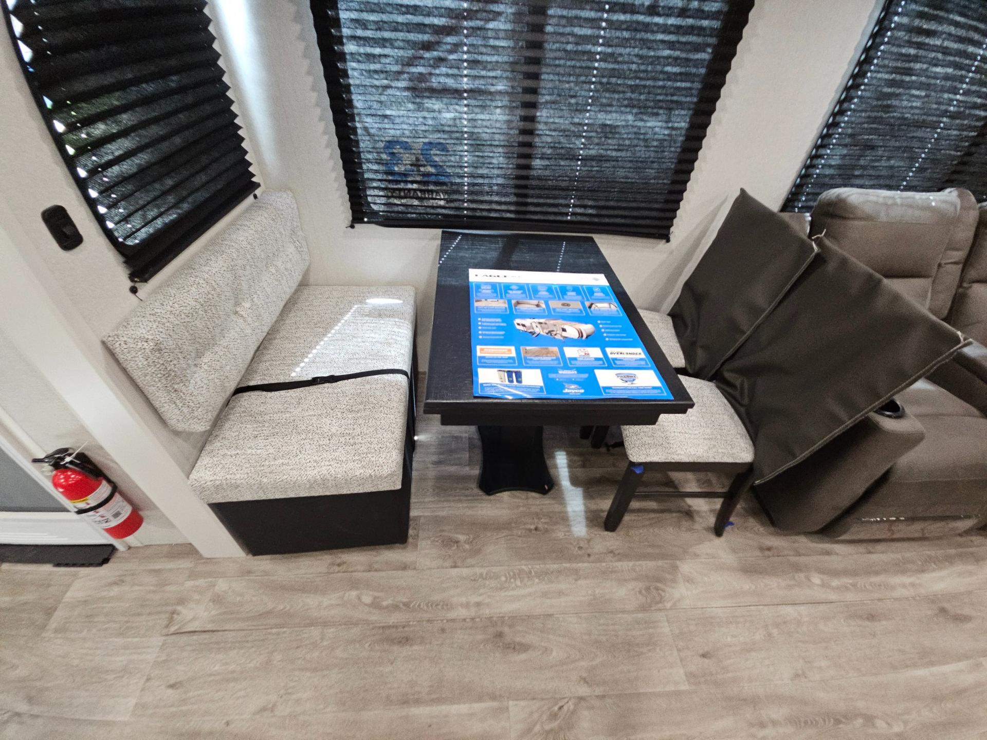 2026 Jayco 2026 Jayco Eagle SLE - thumbnail 9