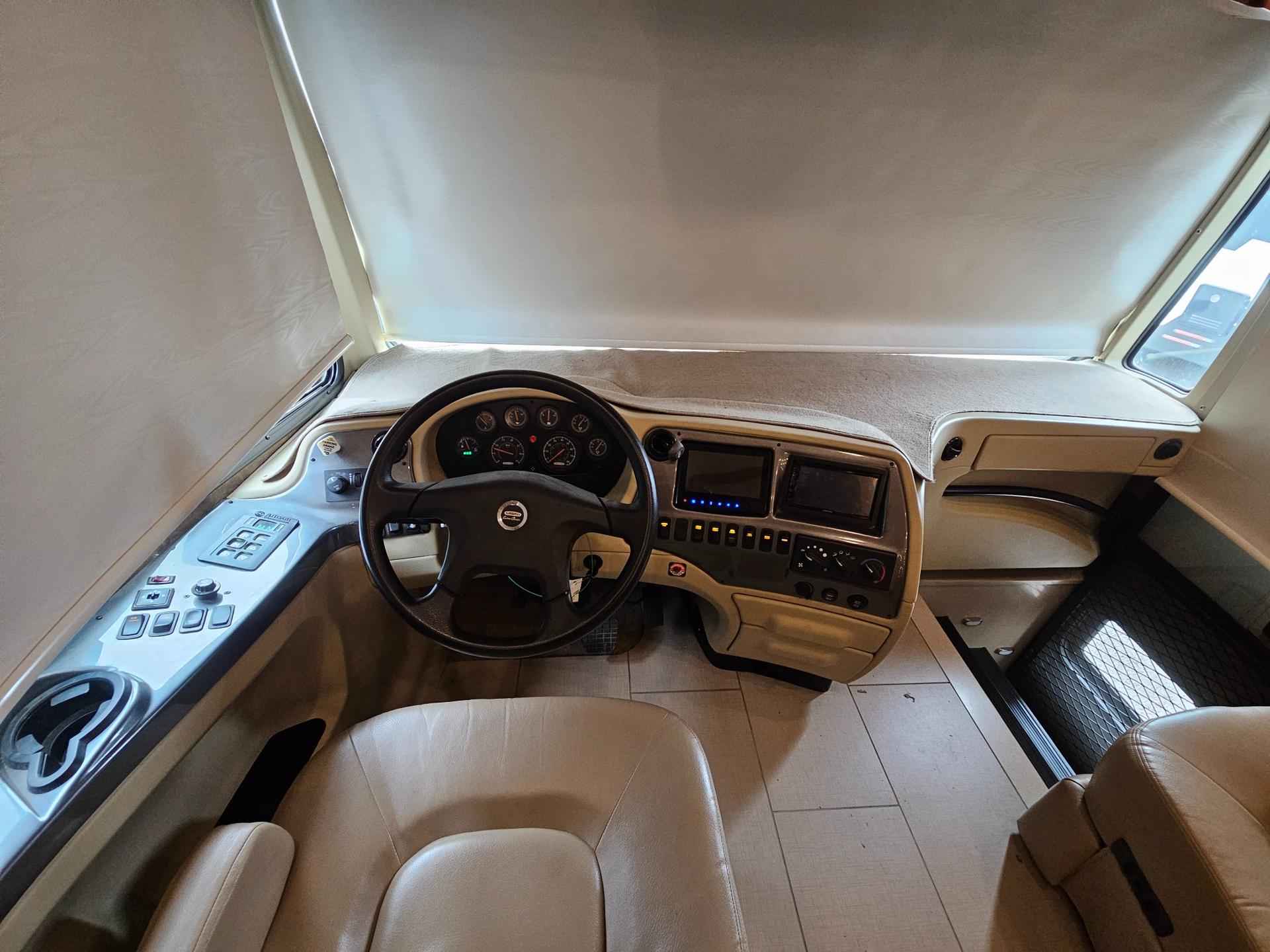 2014 Tiffin Motorhome 2014 Tiffin Motorhome Phaeton - thumbnail 52
