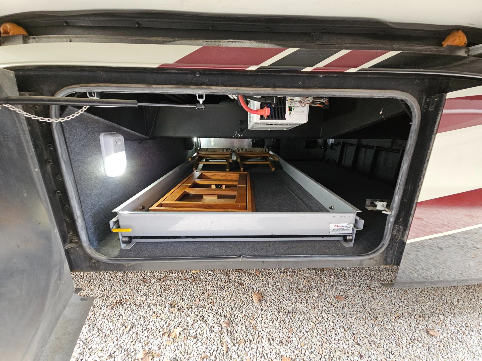 2014 Tiffin Motorhome 2014 Tiffin Motorhome Phaeton - thumbnail 66