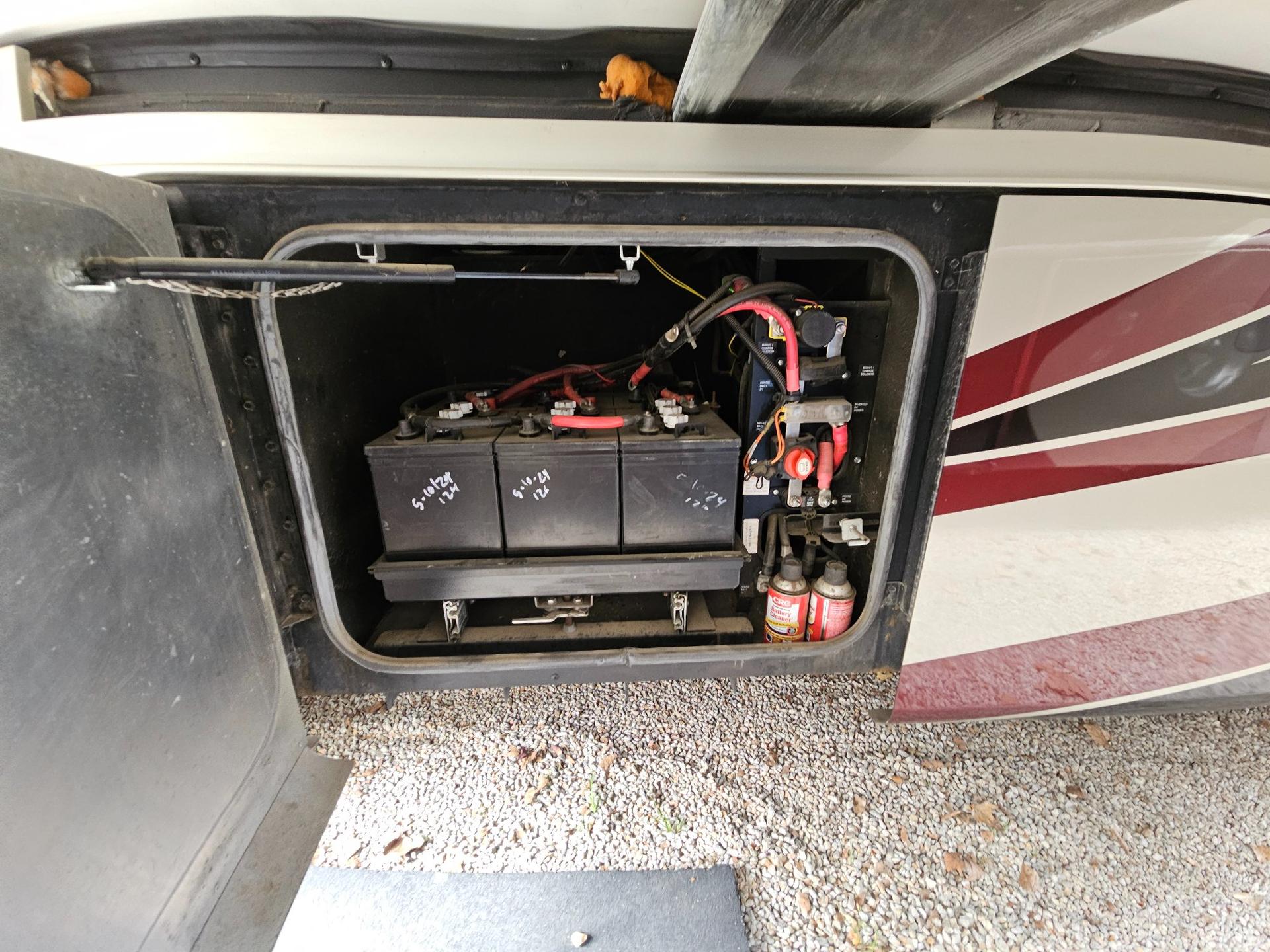 2014 Tiffin Motorhome 2014 Tiffin Motorhome Phaeton - thumbnail 67