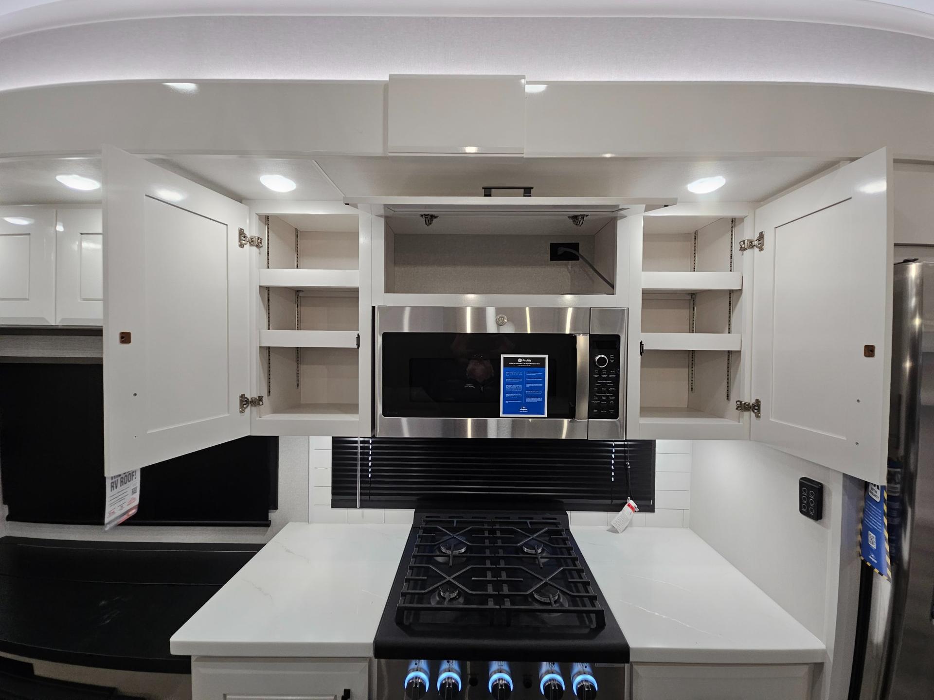 2026 Jayco 2026 Jayco Pinnacle - thumbnail 25