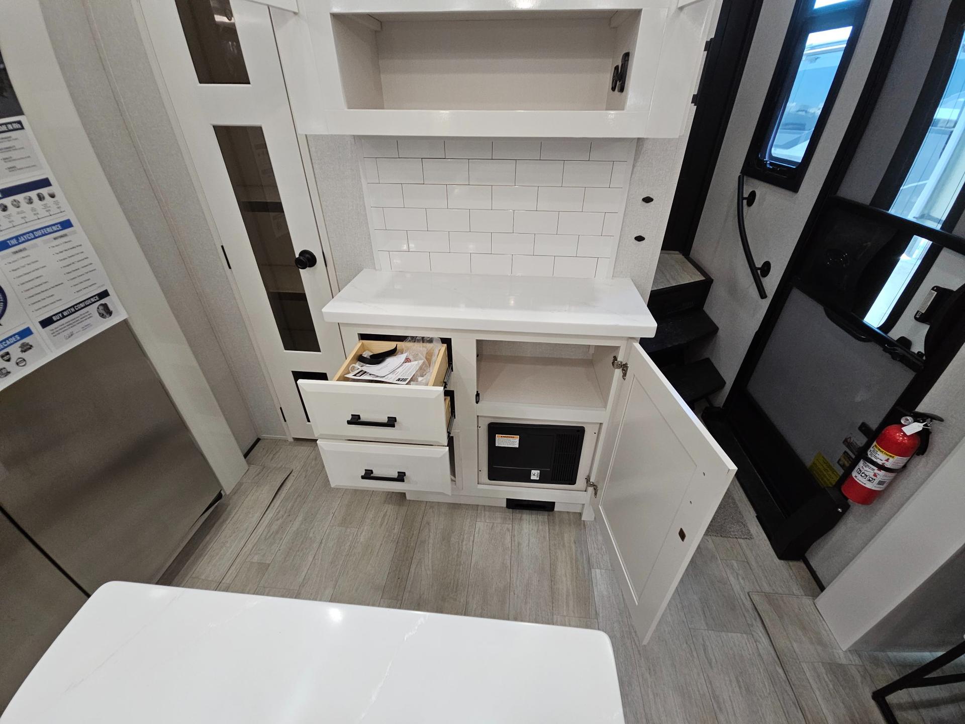 2026 Jayco 2026 Jayco Pinnacle - thumbnail 35