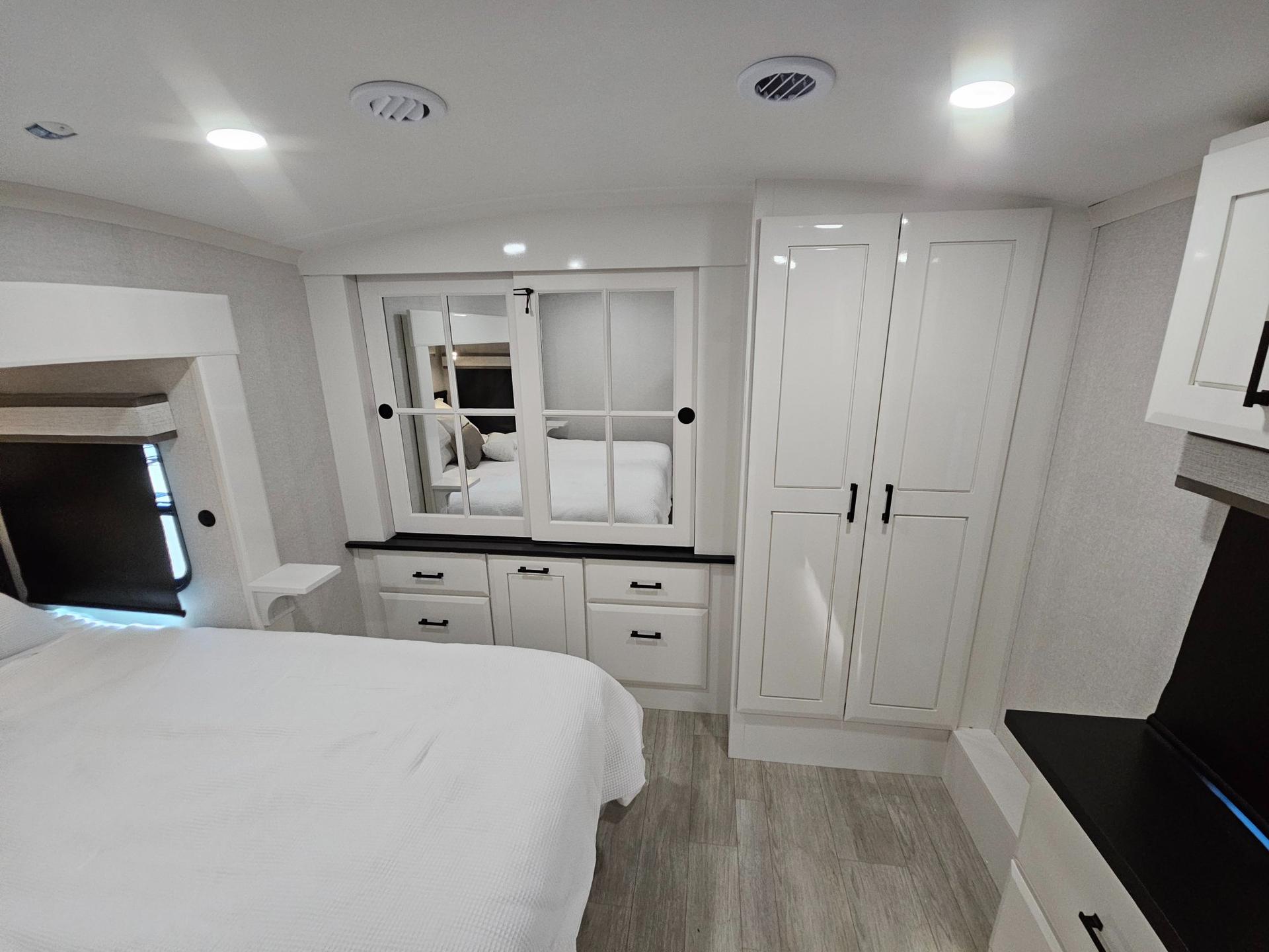 2026 Jayco 2026 Jayco Pinnacle - thumbnail 48