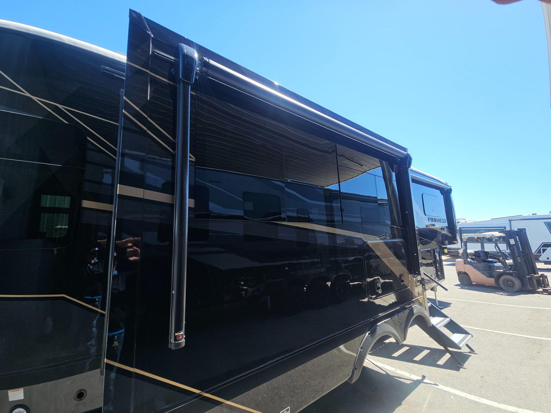 2026 Jayco 2026 Jayco Pinnacle - thumbnail 64