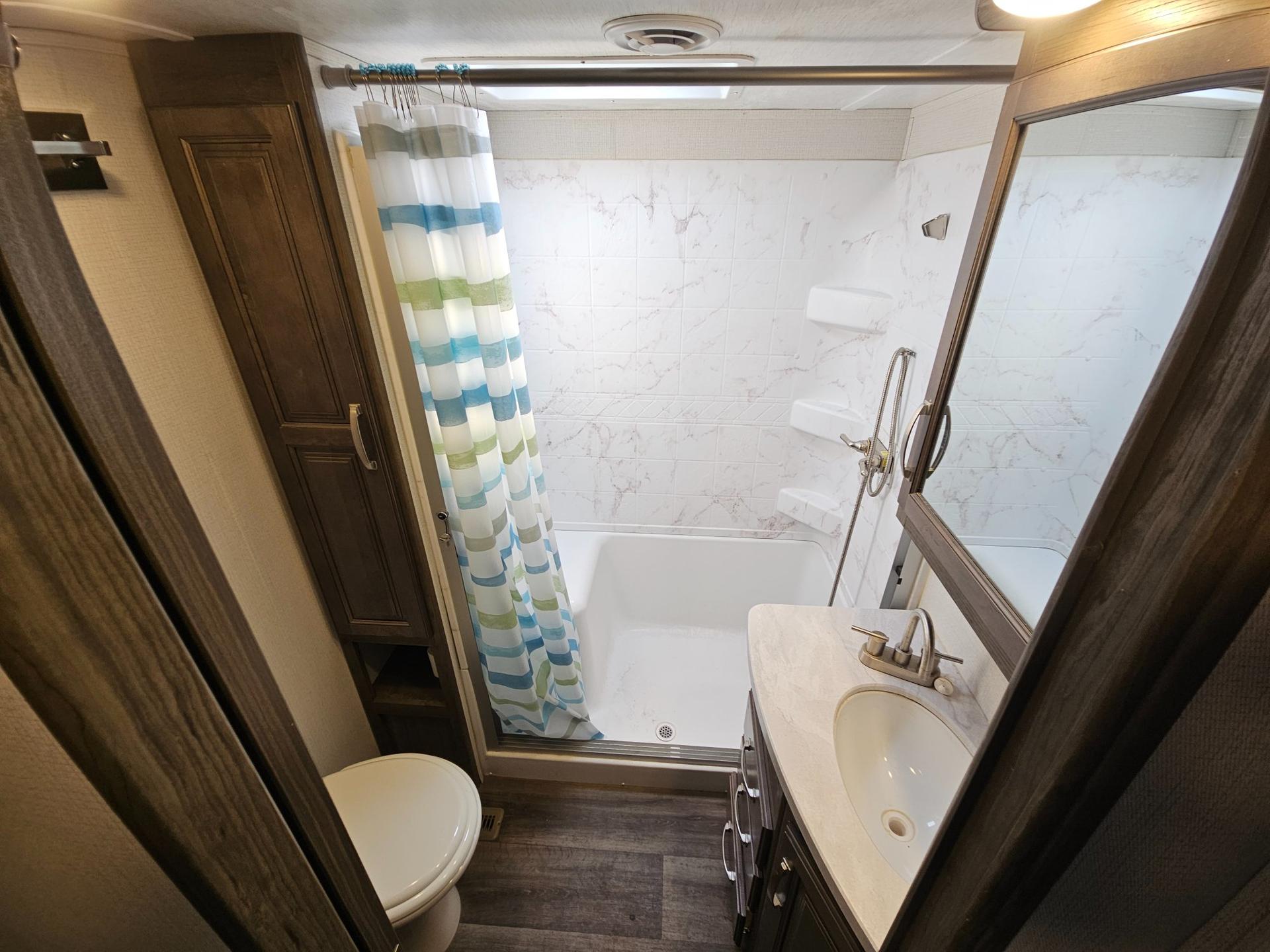 2023 Keystone RV 2023 Keystone RV Cougar Half-Ton - thumbnail 23