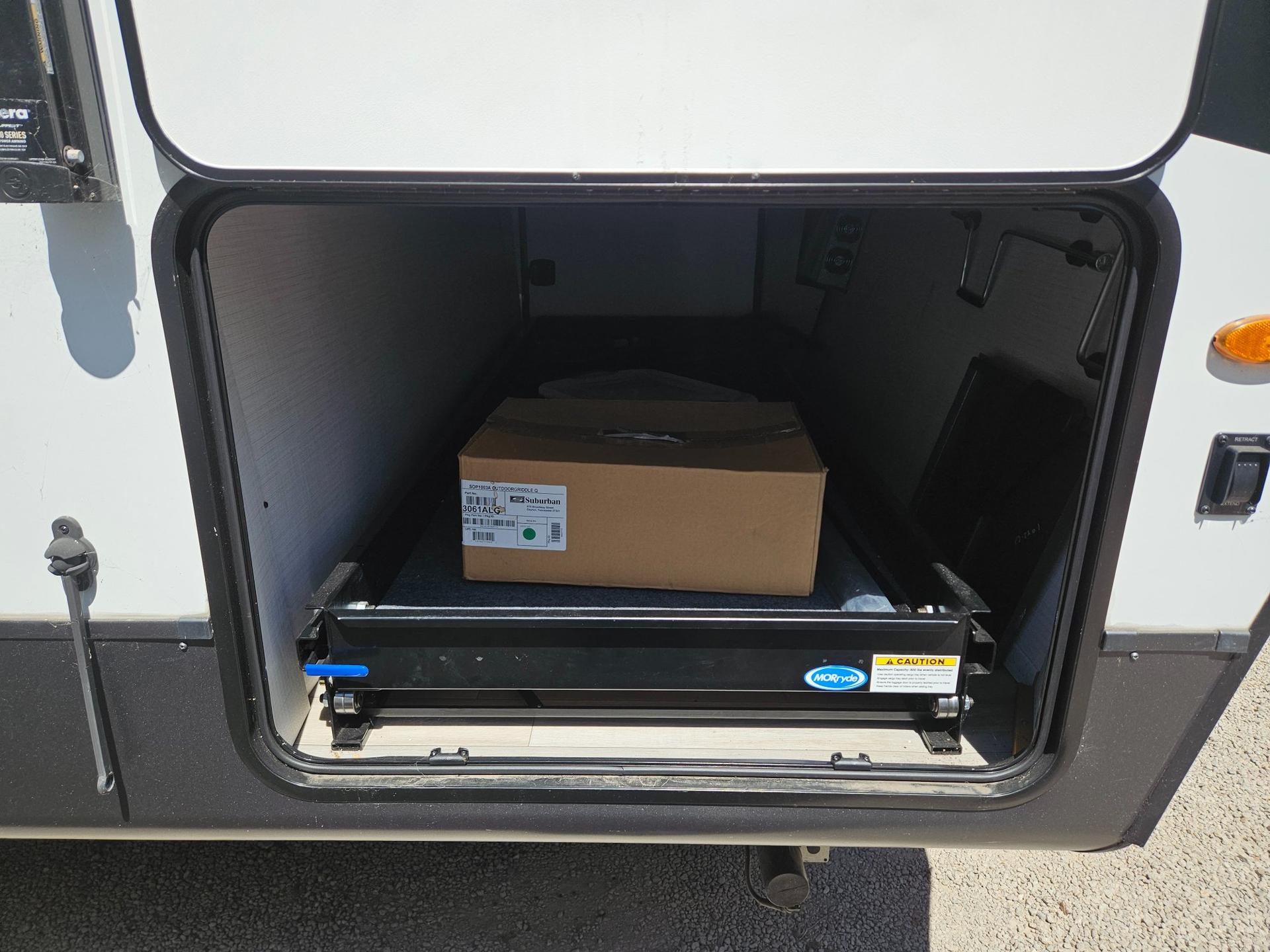 2024 Forest River RV 2024 Forest River RV Rockwood Ultra Lite - thumbnail 7