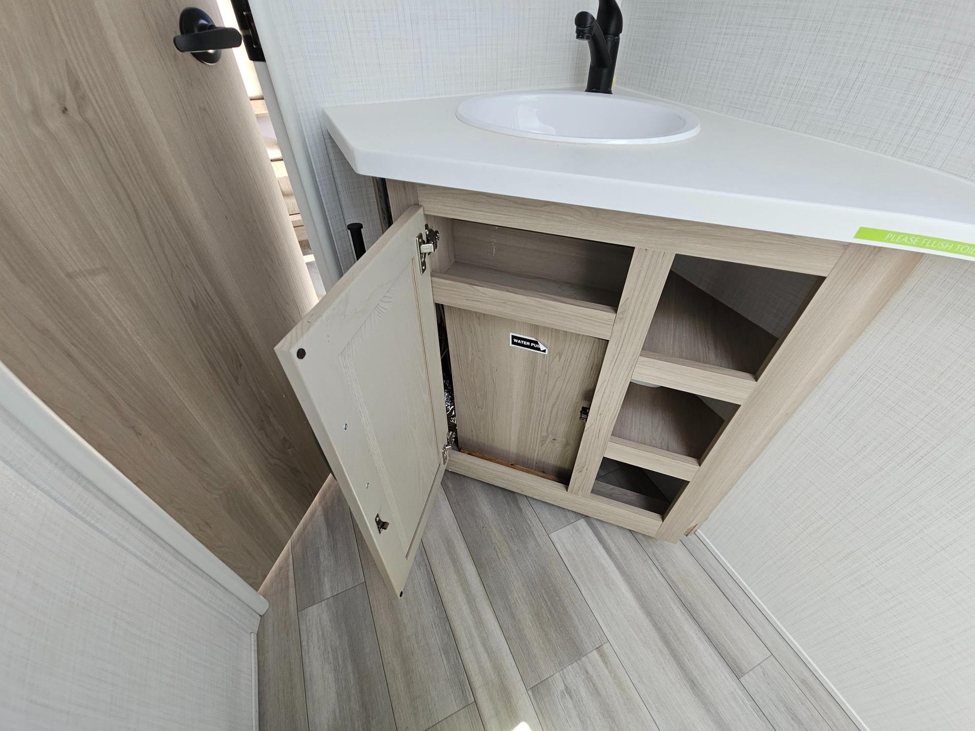 2024 Forest River RV 2024 Forest River RV Rockwood Ultra Lite - thumbnail 44