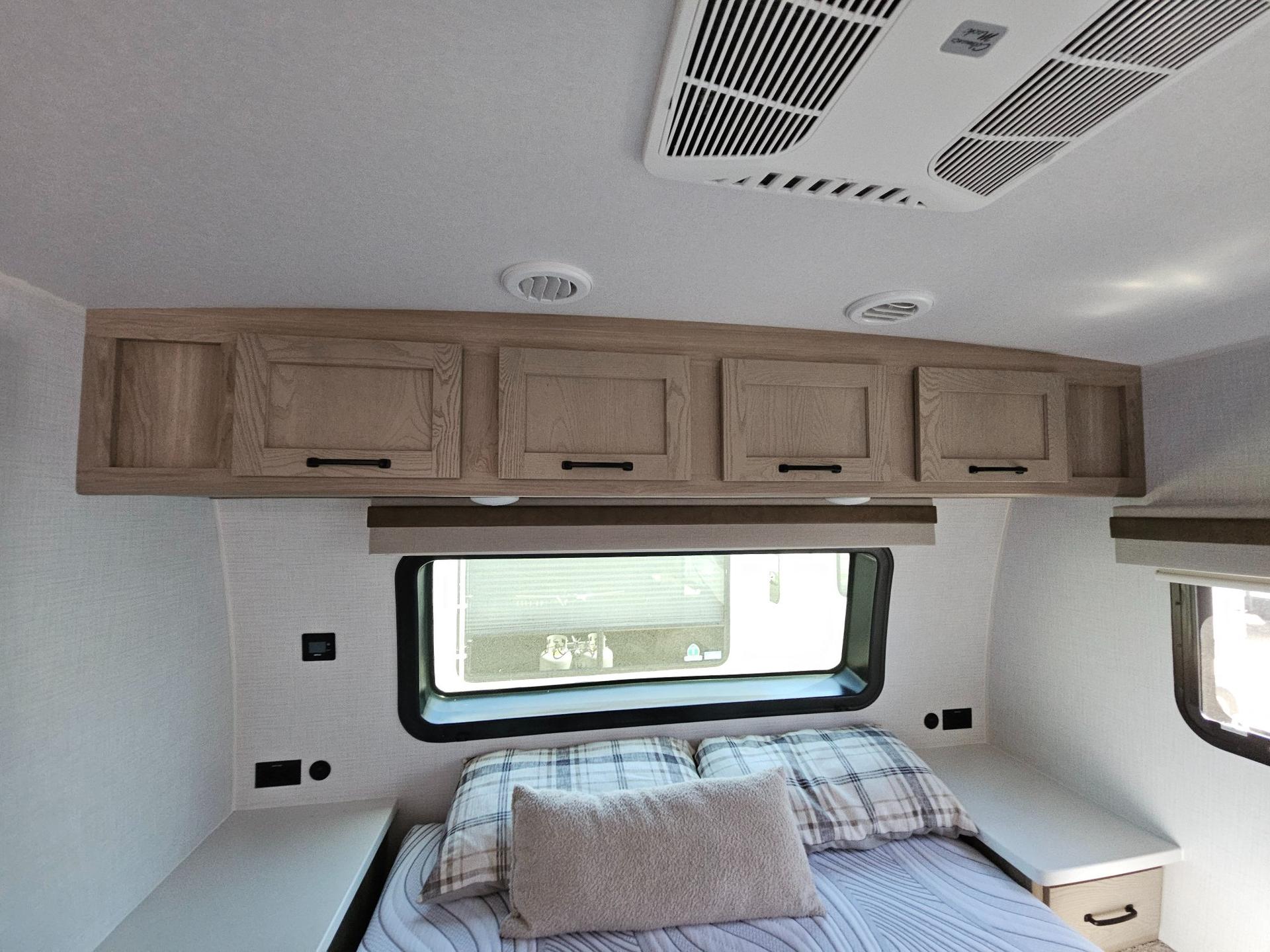 2024 Forest River RV 2024 Forest River RV Rockwood Ultra Lite - thumbnail 48