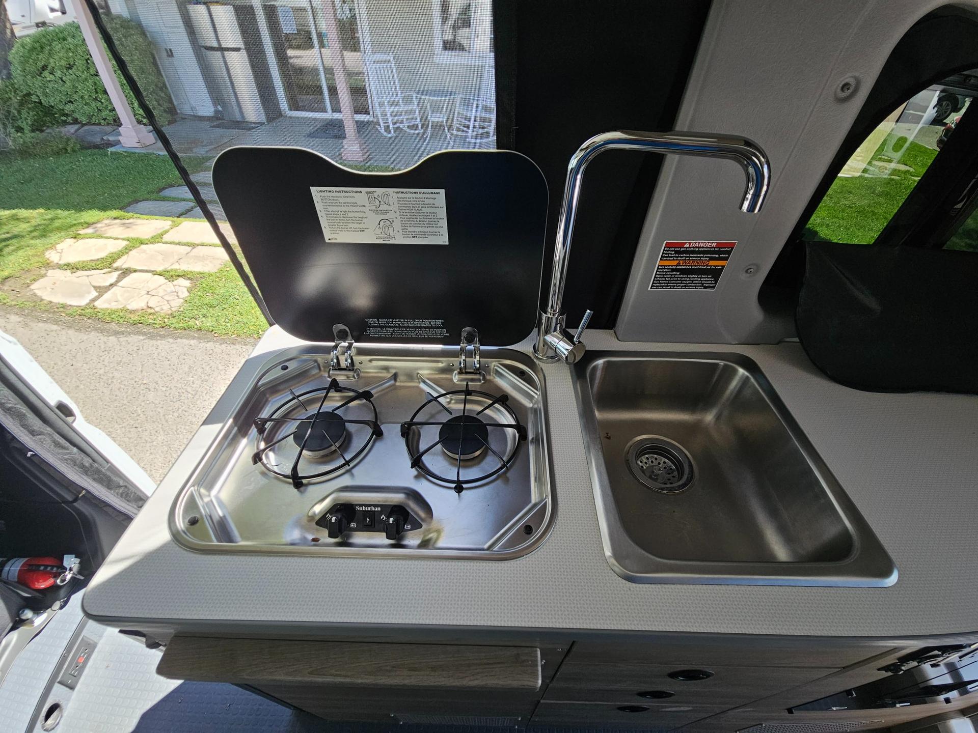 2024 Winnebago 2024 Winnebago Solis Pocket - thumbnail 11