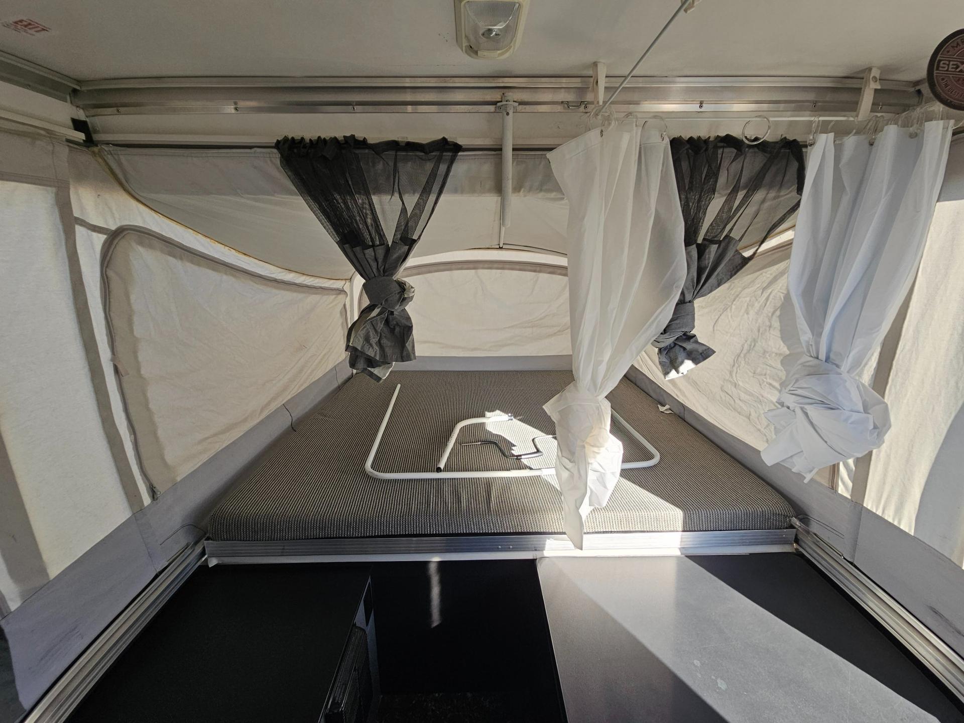 2006 Fleetwood 2006 Fleetwood Evolution Series - thumbnail 12