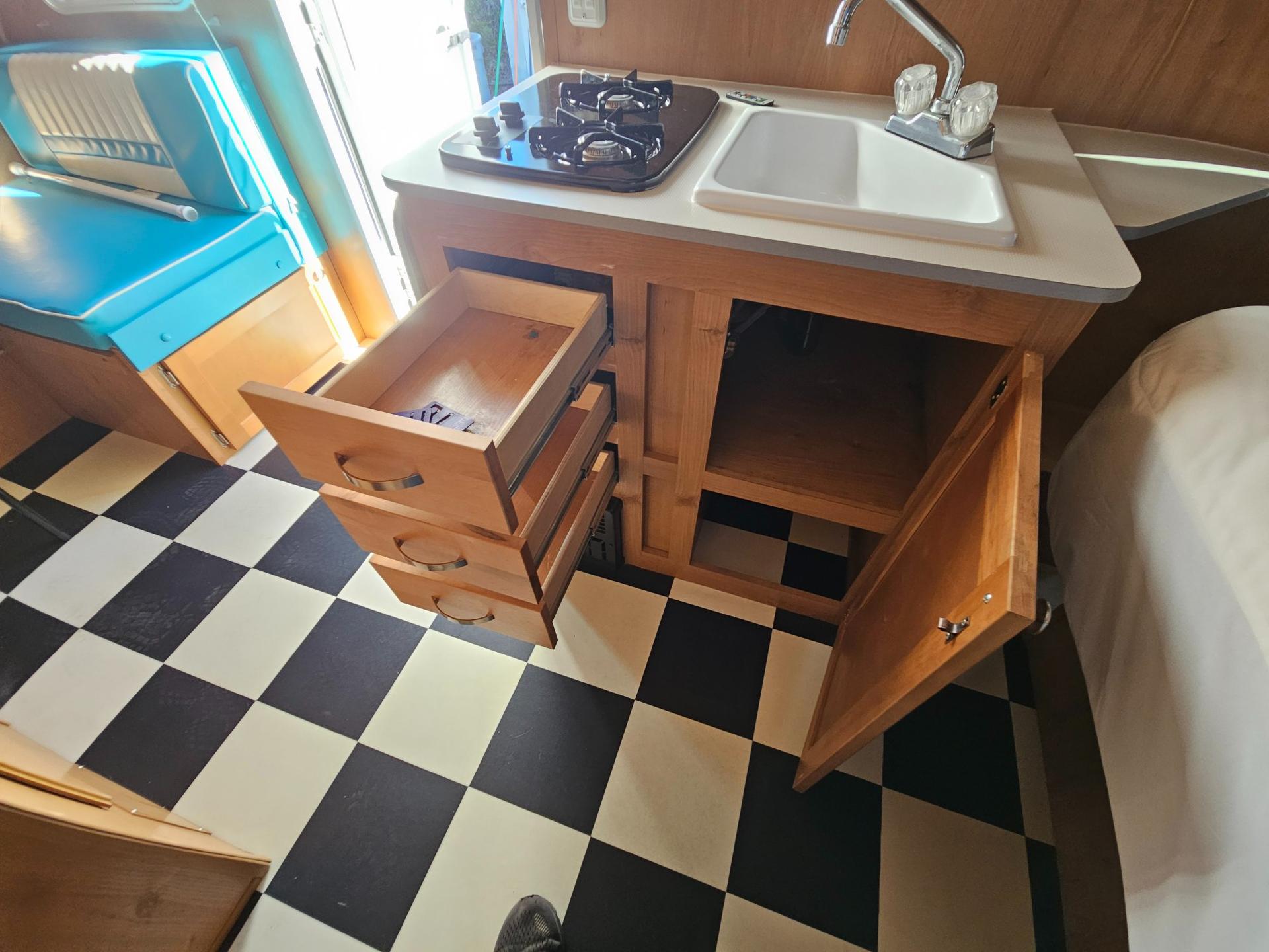 2017 Riverside RV 2017 Riverside RV Retro - thumbnail 16