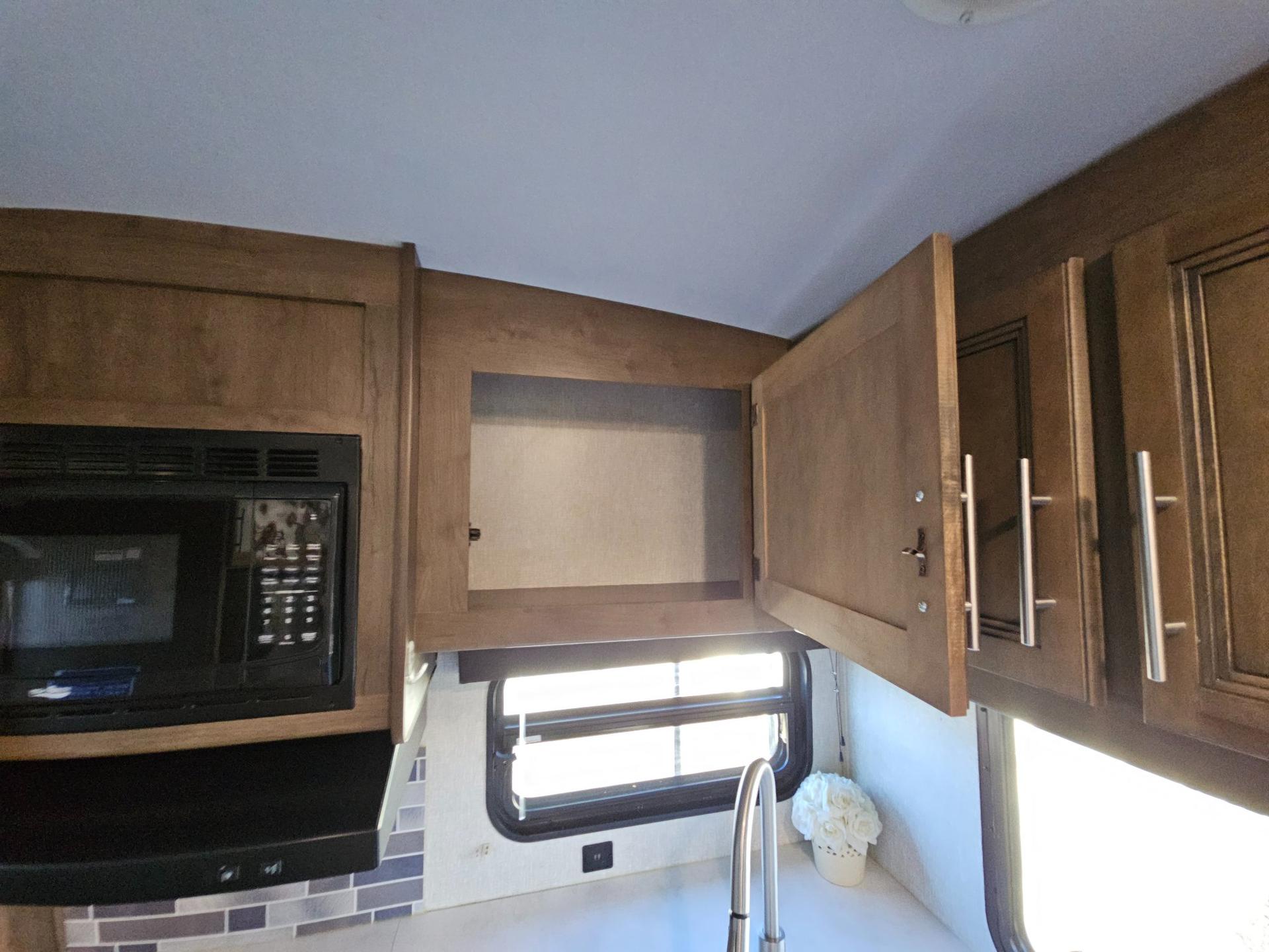 2021 Keystone RV 2021 Keystone RV Cougar Half-Ton - thumbnail 11