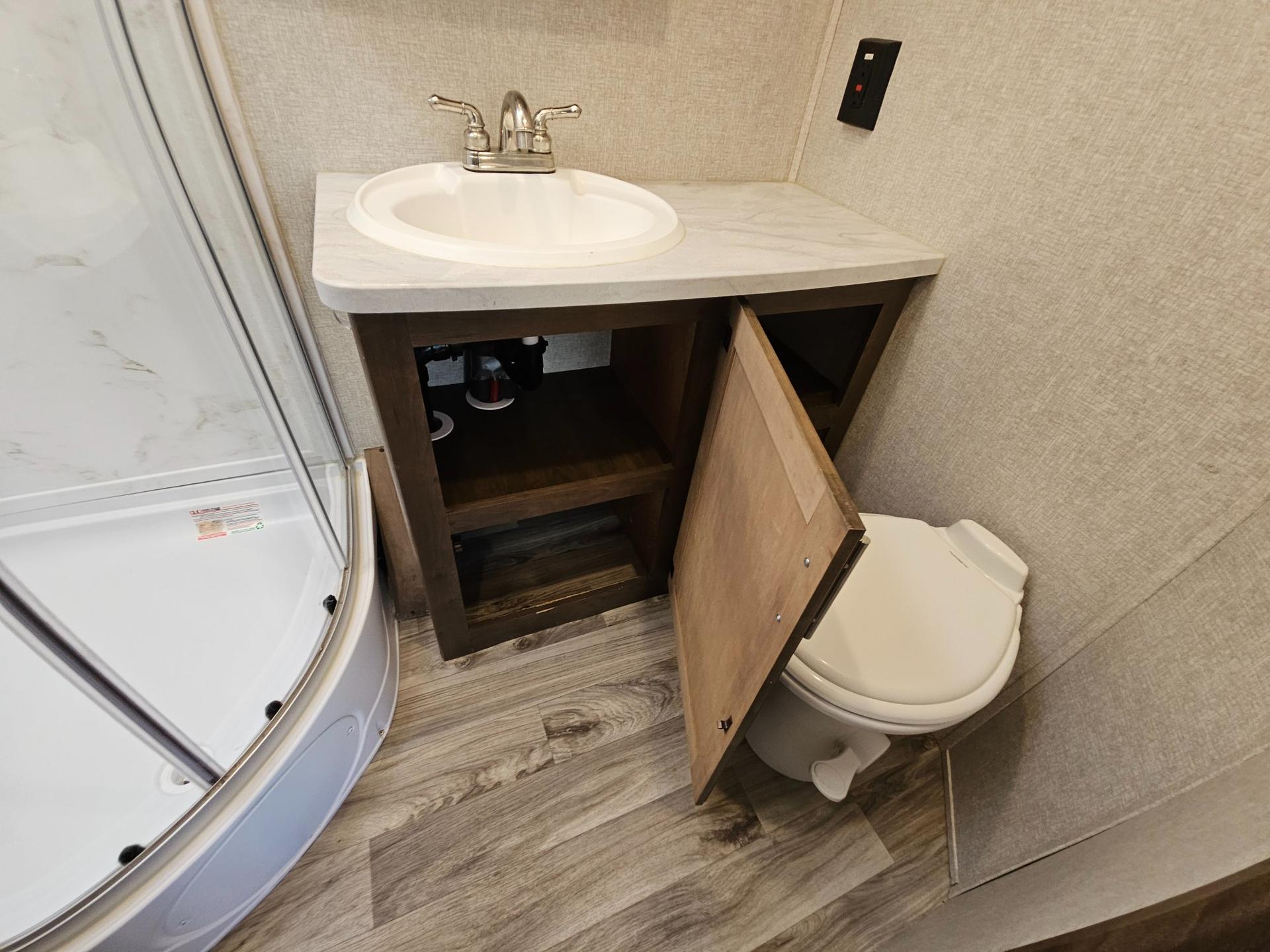 2021 Keystone RV 2021 Keystone RV Cougar Half-Ton - thumbnail 28