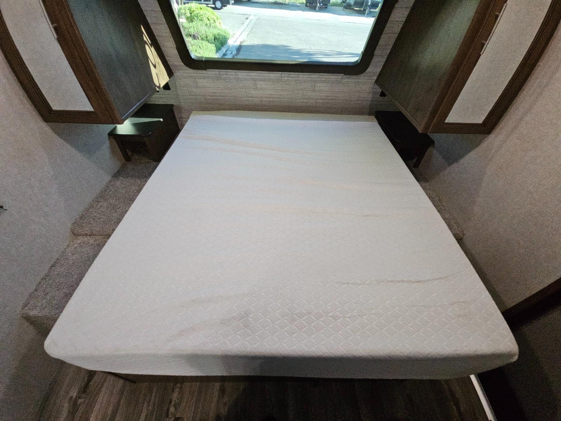 2021 Keystone RV 2021 Keystone RV Cougar Half-Ton - thumbnail 30