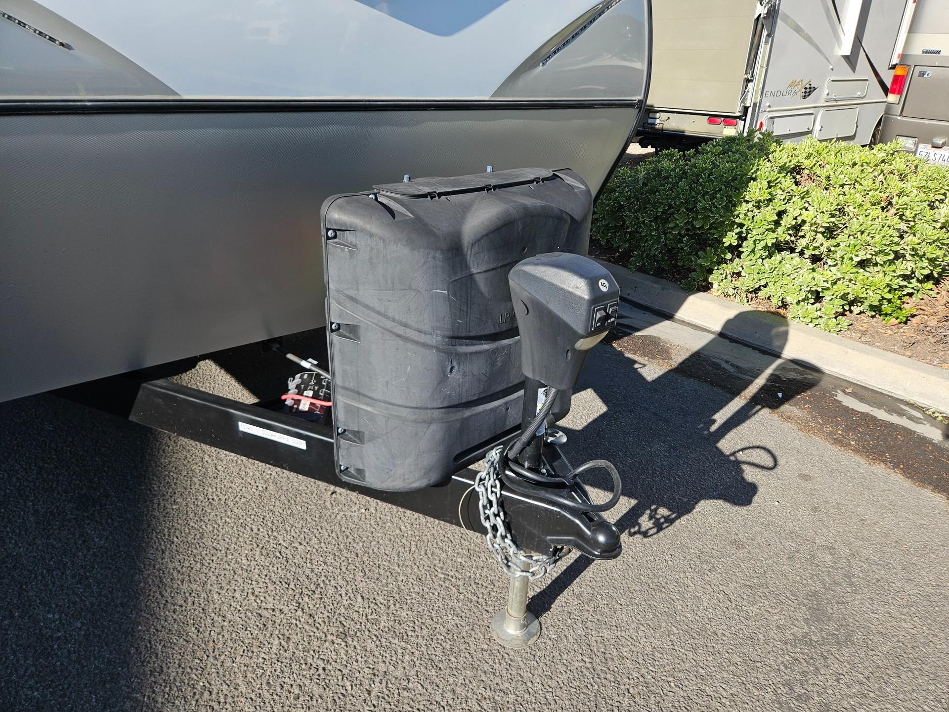 2021 Keystone RV 2021 Keystone RV Cougar Half-Ton - thumbnail 33