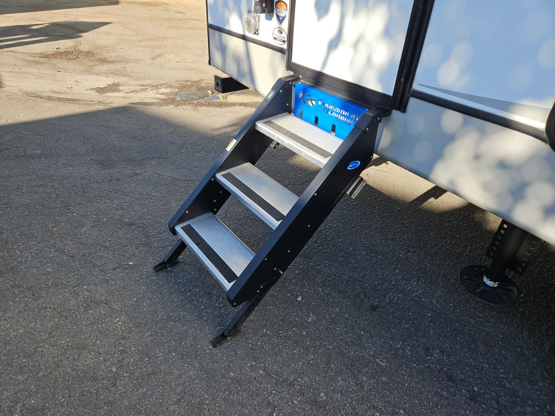 2021 Keystone RV 2021 Keystone RV Cougar Half-Ton - thumbnail 40