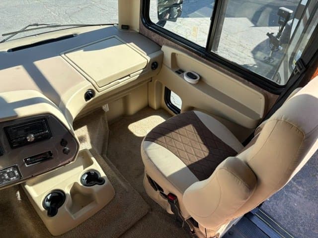 2015 Tiffin Motorhomes 2015 Tiffin Motorhomes Allegro Open Road - thumbnail 13