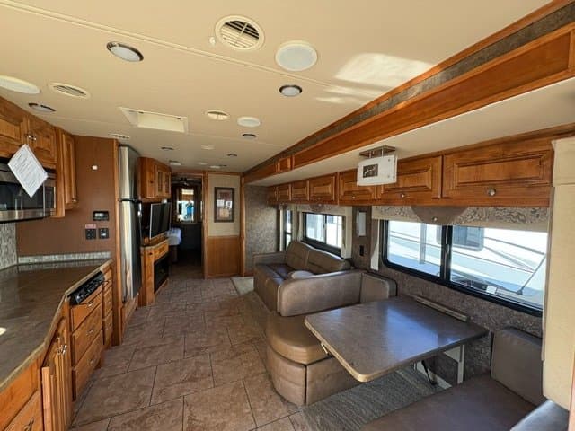 2015 Tiffin Motorhomes 2015 Tiffin Motorhomes Allegro Open Road - thumbnail 15