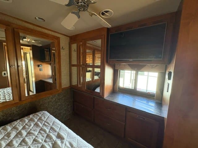 2015 Tiffin Motorhomes 2015 Tiffin Motorhomes Allegro Open Road - thumbnail 19