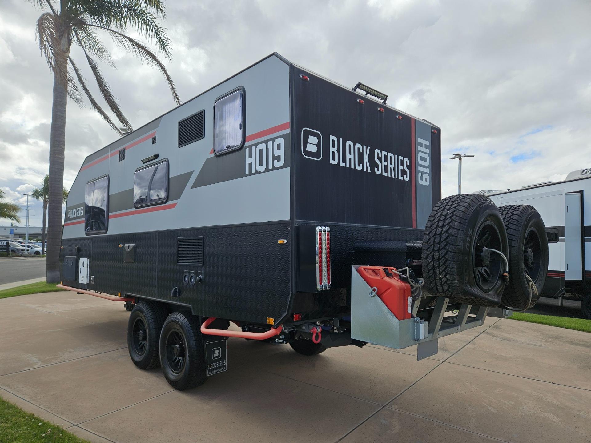 2021 Black Series 2021 Black Series HQ - thumbnail 4