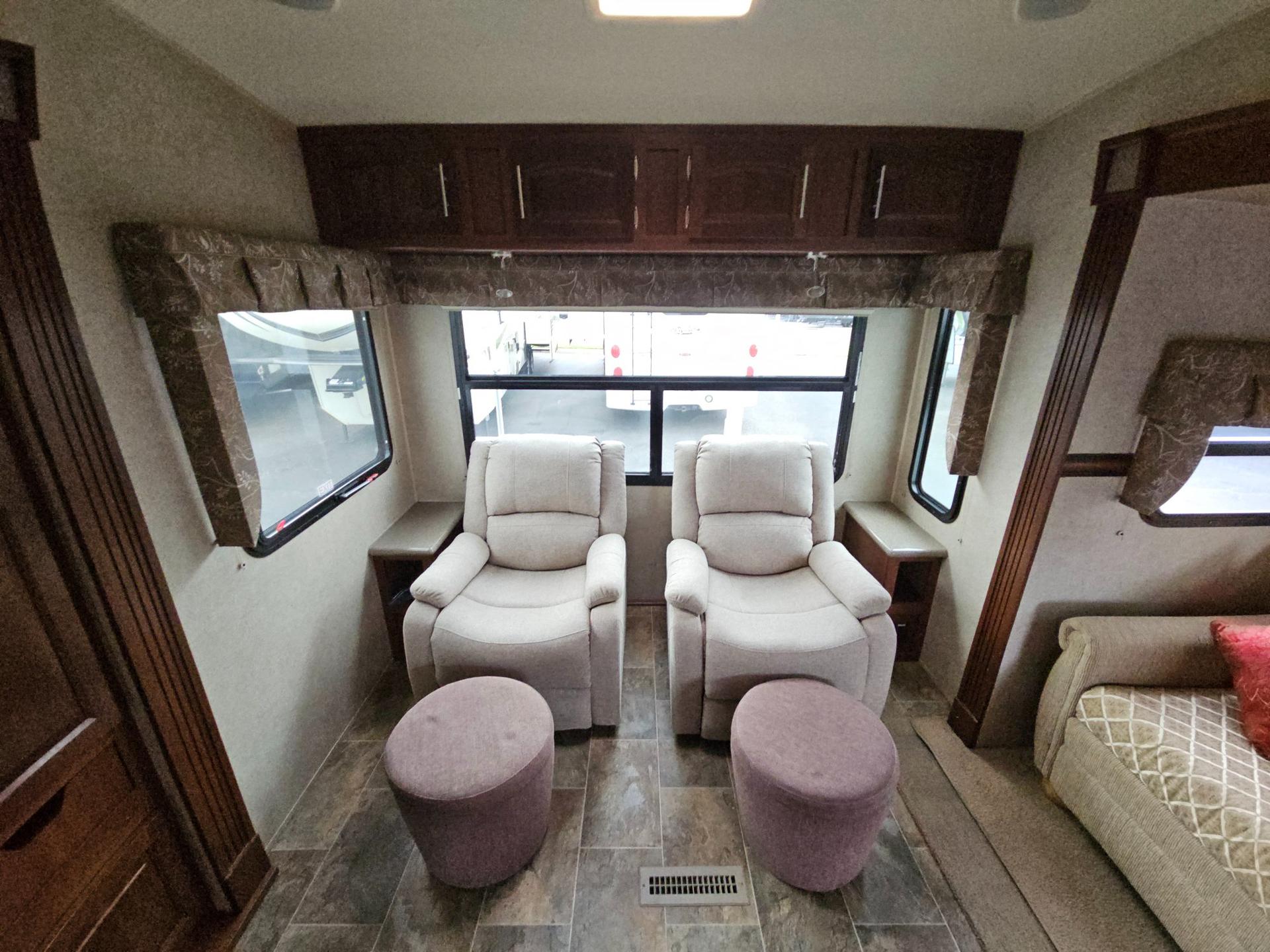 2015 Forest River RV 2015 Forest River RV Rockwood Signature Ultra Lite - thumbnail 15