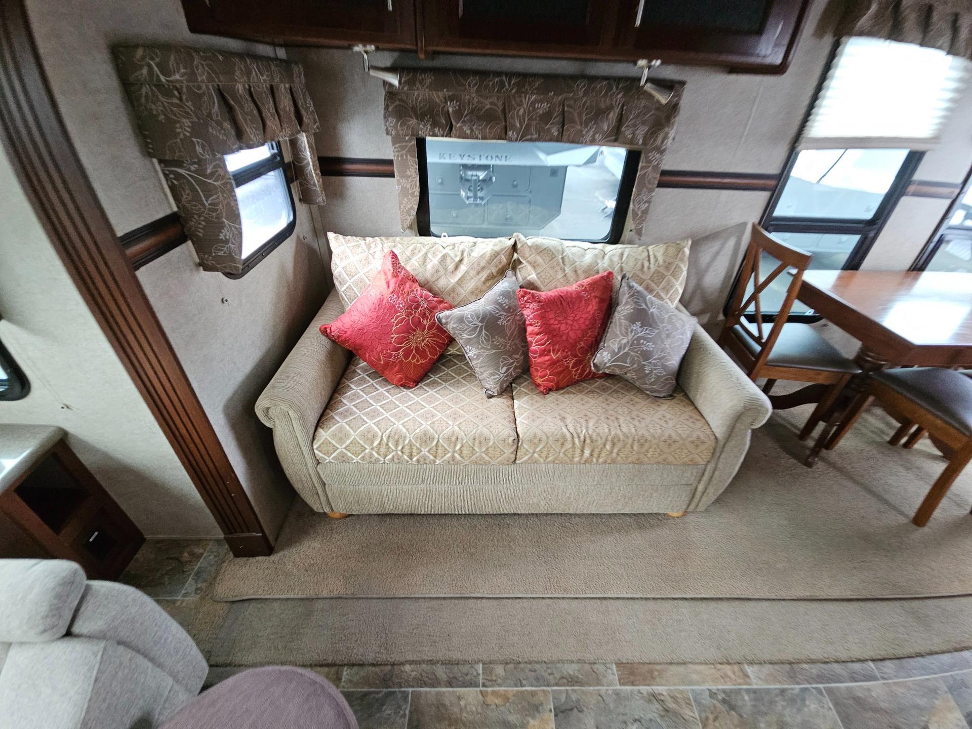 2015 Forest River RV 2015 Forest River RV Rockwood Signature Ultra Lite - thumbnail 20