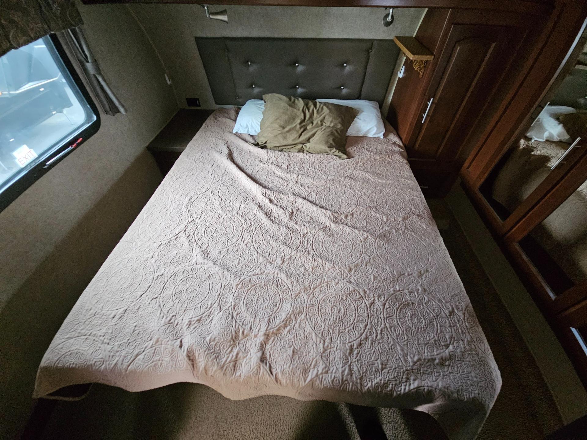 2015 Forest River RV 2015 Forest River RV Rockwood Signature Ultra Lite - thumbnail 29