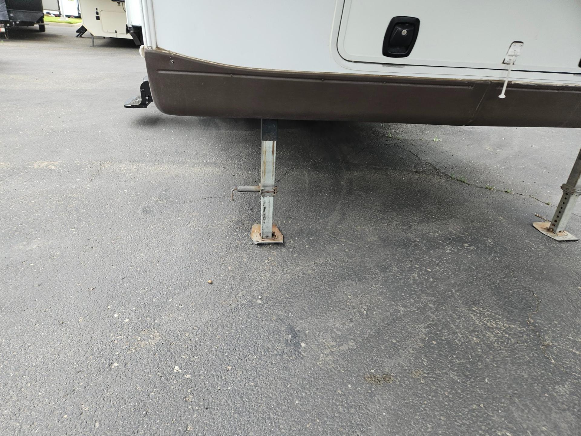 2015 Forest River RV 2015 Forest River RV Rockwood Signature Ultra Lite - thumbnail 43