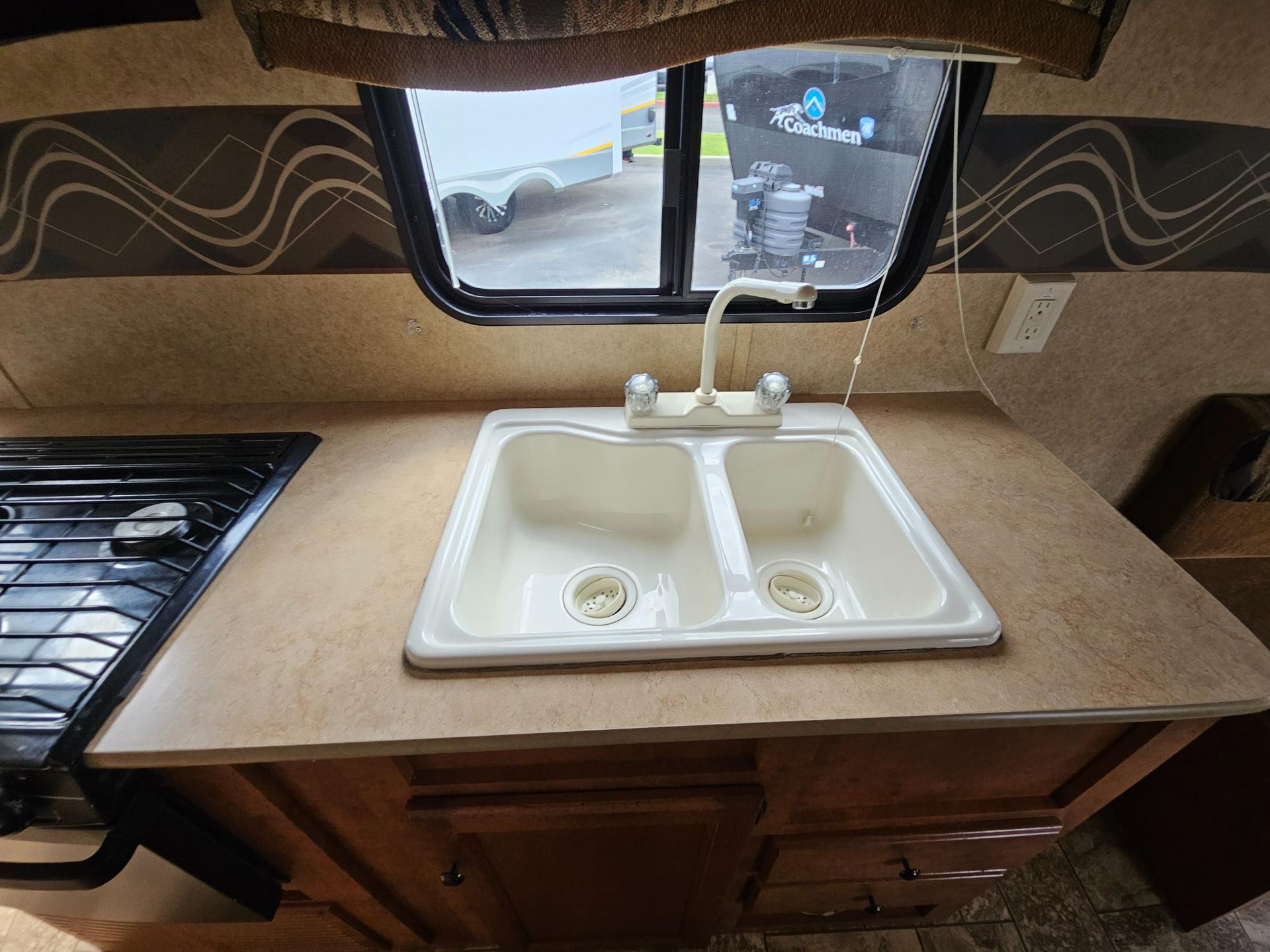 2011 Skyline 2011 Skyline Nomad Joey - thumbnail 10