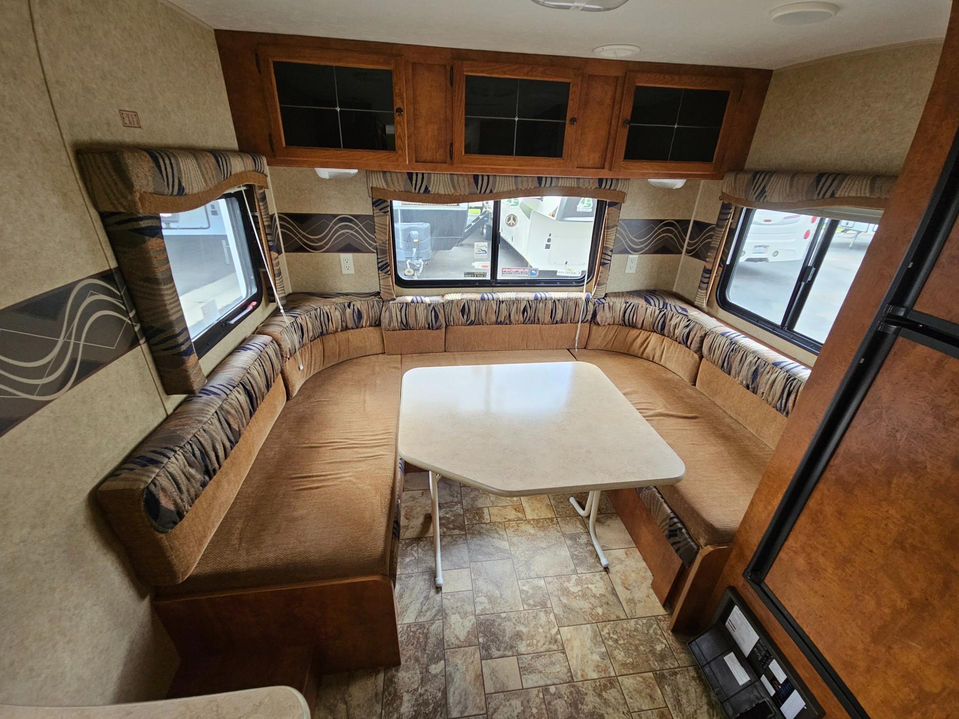 2011 Skyline 2011 Skyline Nomad Joey - thumbnail 12